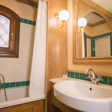 Beautiful Il Giardino Degli Oleandri One Bedroom Premium Sleeps 4 Apartament