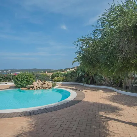 Beautiful Il Giardino Degli Oleandri One Bedroom Premium Apartment Sleeps 4