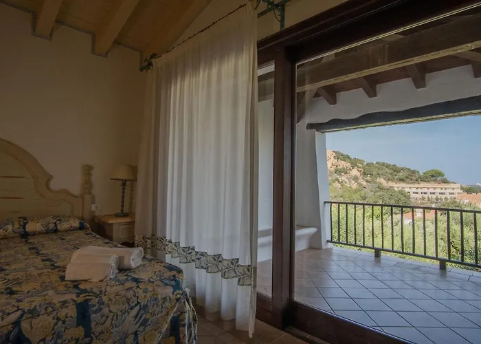 Beautiful Il Giardino Degli Oleandri One Bedroom Premium Sleeps 4 * Liscia di Vacca