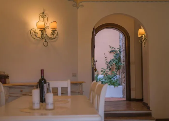 Beautiful Il Giardino Degli Oleandri One Bedroom Premium Sleeps 4 *