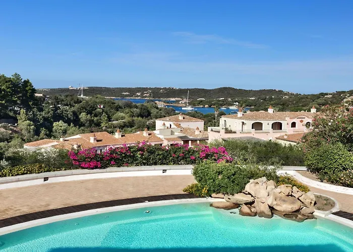 Beautiful Il Giardino Degli Oleandri One Bedroom Premium Sleeps 4 * Liscia di Vacca